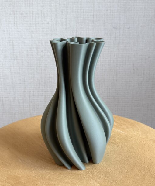 3D geprint vaasje kleur vergrijsd groen 18cm