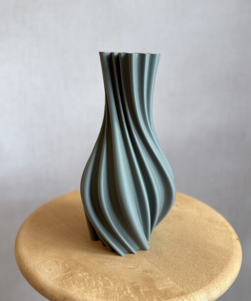 3D geprinte unieke vaas, kleur mat vergrijsd groen 27cm
